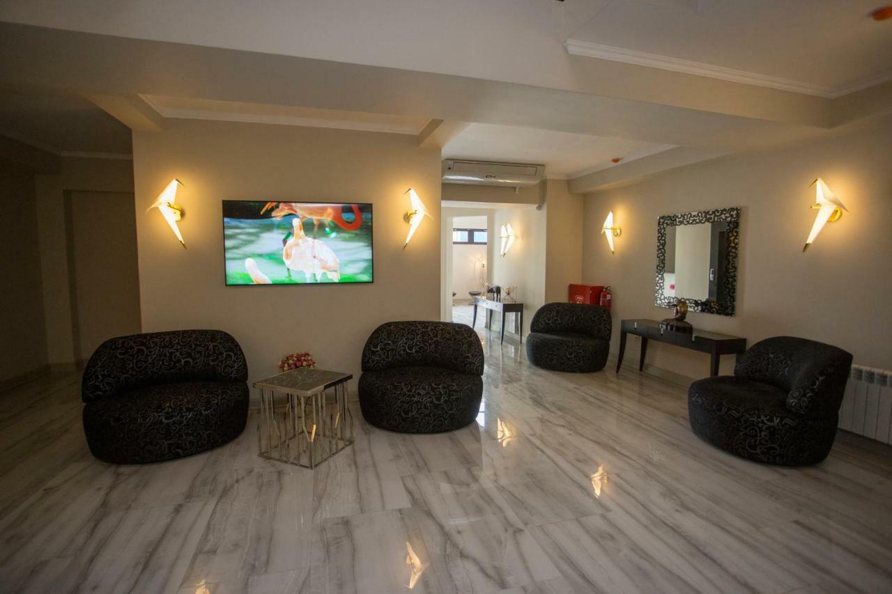 Downtown Hotel Batumi Kültér fotó