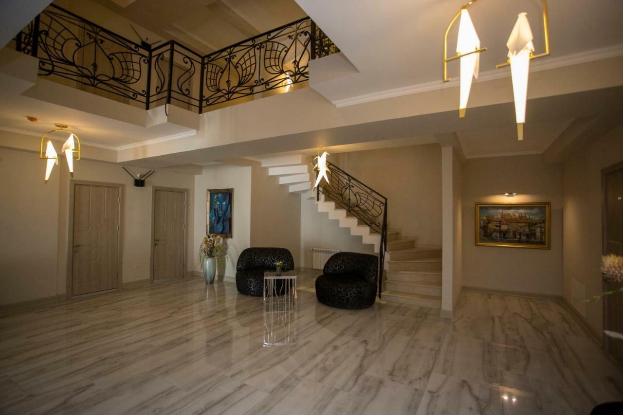 Downtown Hotel Batumi Kültér fotó