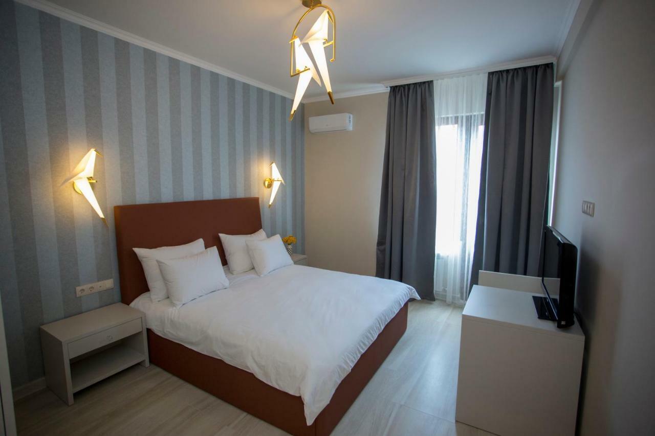 Downtown Hotel Batumi Kültér fotó